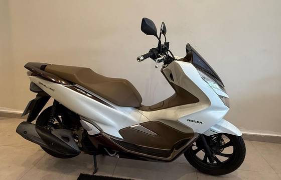 HONDA PCX DLX 
